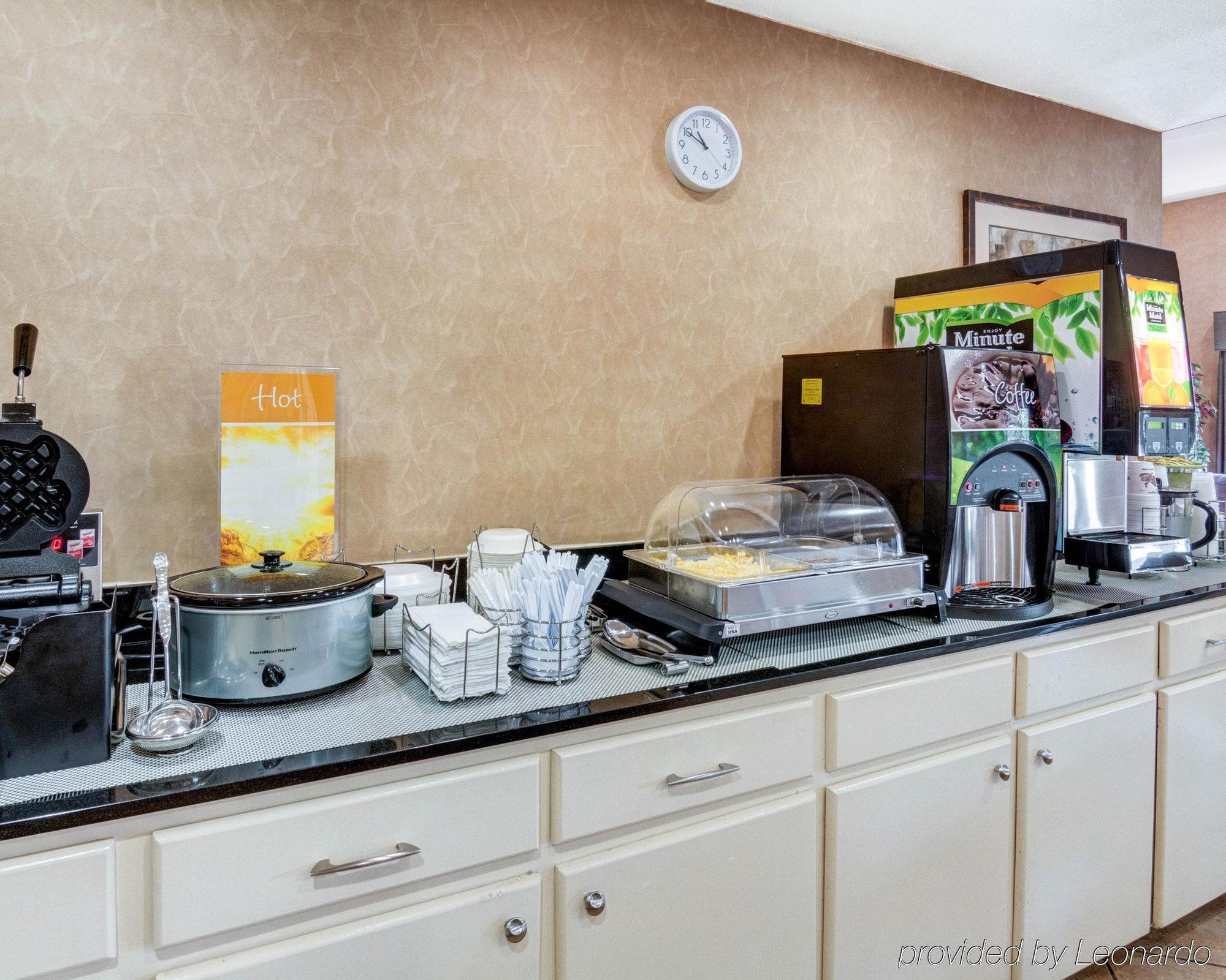 Quality Inn Carthage Экстерьер фото